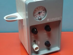 Dräger Inhalog 1 Inhalations-Beatmungsgerät Atemtherapiegerät