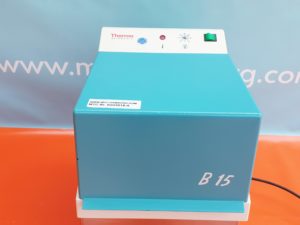 Thermo Scienfitic B15 Wärmeschrank , 20-50°C