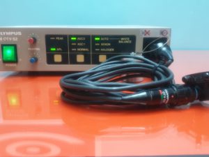 Olympus OTV-S2 Kameracontroller mit Kamerakopf + AR-TF2 Adapter