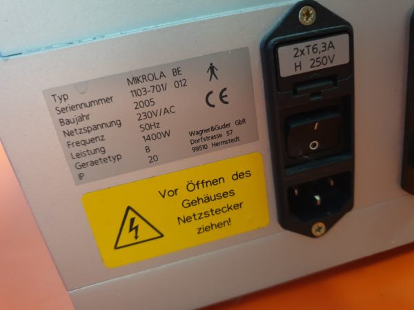 WAGNER & GRUDER MIKROLA  Untersuchungseinheit mit ZEISS SZP 350 Projector, ZEISS SL 120 Spaltlampe und  CL 110 Ophthalmometer, ....