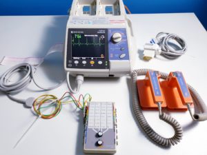NIHON KOHDEN CARDIOLIFE ACTI BIPHASIC Defibrilator