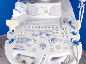 HITACHI HI VISION 900 Ultraschallgerät mit 03 Sonden DOM2008