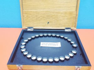 Luneau Ophtalmologie test 28 Hue de Roth Selon ( NACH ) Farnsworth