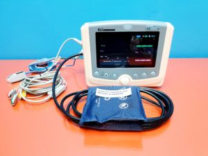 Biolight BLT M7000 Überwachungsmonitor EKG, SpO2, NIBP,  Temp,