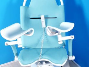 Maquet Radius 1557.03BE Gynäkologischer Untersuchungsstuhl Gynstuhl