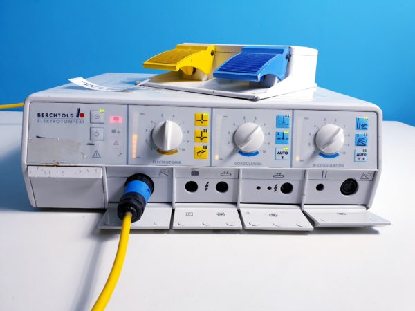 BERCHTOLD Elektrotom 541 (Version 1086) Electrosurgical Unit