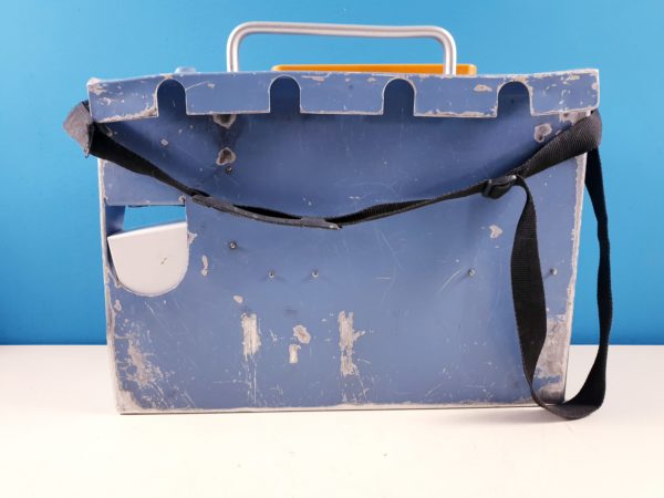 Dräger  Draeger Oxylog 2000 Beatmungsgerät / Emergency Ventilator mit Netzteil
