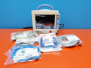 Nihon Kohden BSM-2301K   EKG SpO2 NiBp CO2/RESP Temp - Überwachungsmonitor Patientenmonitor