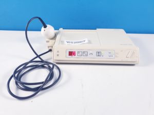 Siemens SONOSTAT 833 Ultraschalltherapiegerät mit ERA 4Cm2  875 KHz Kopf
