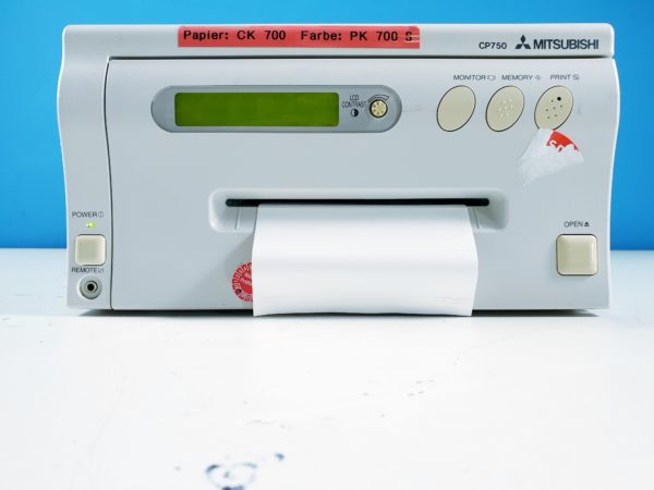 Mitsubishi CP750  // CP 750  Color Photo Printer