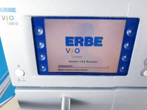 Erbe VIO 300D // VIO 300D HF-Gerät Hochfrequenz-Chirurgiegerät Version 1.4.2 Romanic  mit Fhargestell und Fusspedal