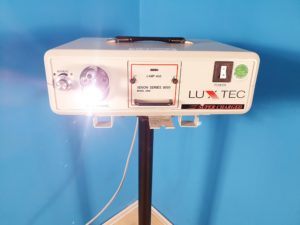 Luxtec Xenon Series 9000 Model-9300 Light Source  mit ACMI Wolf Storz und Olympus Adapter