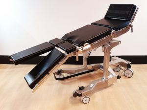 Maquet 1140.62C0 Lafette Transport Operationstisch OP Tisch mit 1150.10A0 Tischplatte