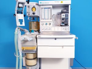 Datex Ohmeda Aestiva/5 // Aestiva 5 mit  TEC 6 Plus Desflurane Vapor