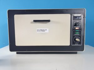 Melag 221  Heissluftsterilisator / Sterilisator  930 Watt mit 02 Tabletts