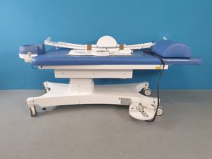 Schwind Patient Bett   Laserliege   , Liege für Läserbehandlung  in Kombination mit einem Lasergerät  //R0714