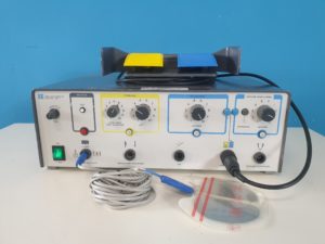 Erbe Elektromedizin Erbotom T400 C //Erbe Fußschalter Fußpedal T Serie