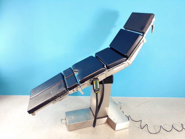 Maquet 11.3001B // 113001B OP-Tisch mobil 1130.01B OP Tische  Elektrisch