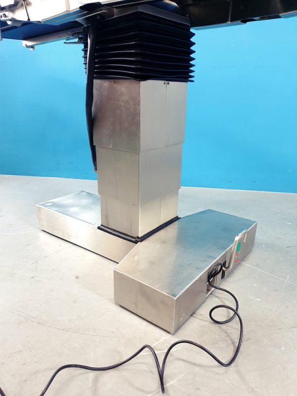 Maquet 11.3001B // 113001B OP-Tisch mobil 1130.01B OP Tische  Elektrisch