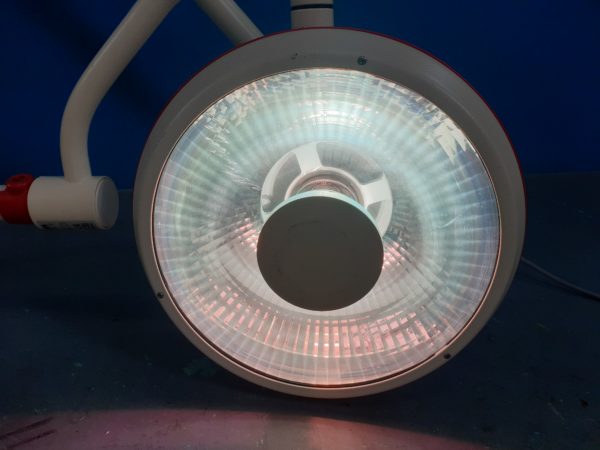 KLS MARTIN ML 301  // ML-301 OP-Leuchte - Behandlungslampe - Deckemontage
