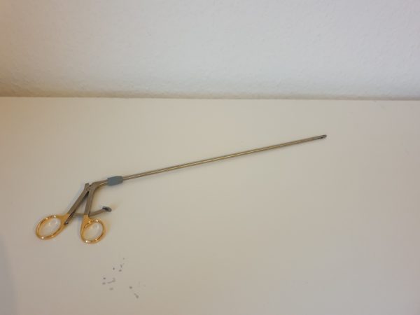Nadelhalter - Chirurgiche Instrument