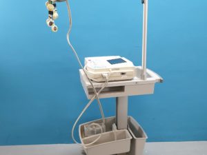 GE MAC 1200 ST // 1200ST EKG Gerät mit Sauganlage // auf fahrbarem Gestell