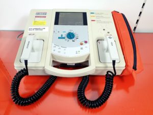 GE  Marquette Hellige Cardioserv Defibrillator