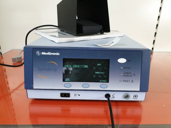 Medtronic Symplicity G2 RF-Generator Ablationsgerät DOM 2013