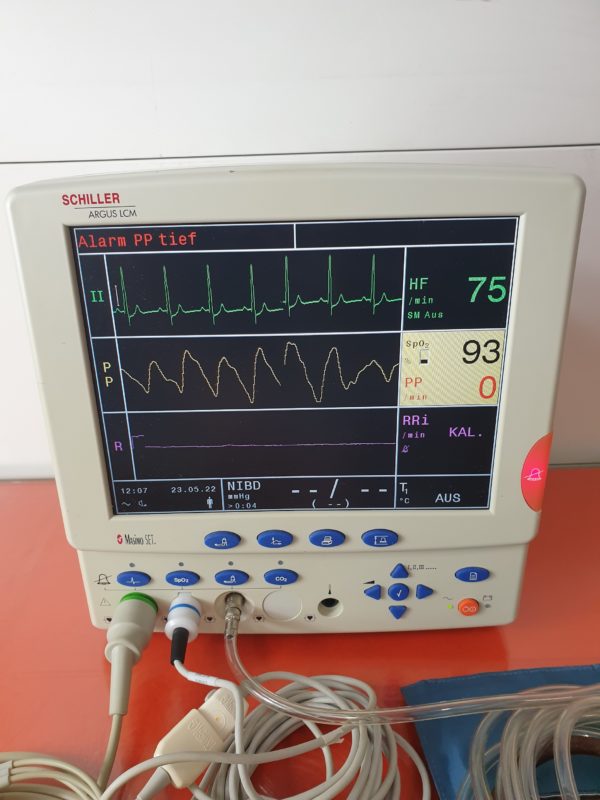 Schiller Argus LCM Basic  Überwachungsmonitor // Patientenmonitor  mit  Zubehör