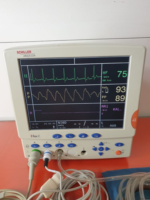Schiller Argus LCM Basic  Überwachungsmonitor // Patientenmonitor  mit  Zubehör