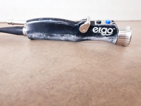 ConMed Linvatec Ergo D4240 Rasierer Handstück mit Knöpfe