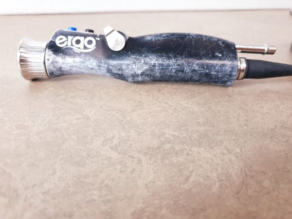 ConMed Linvatec Ergo D4240 Rasierer Handstück mit Knöpfe