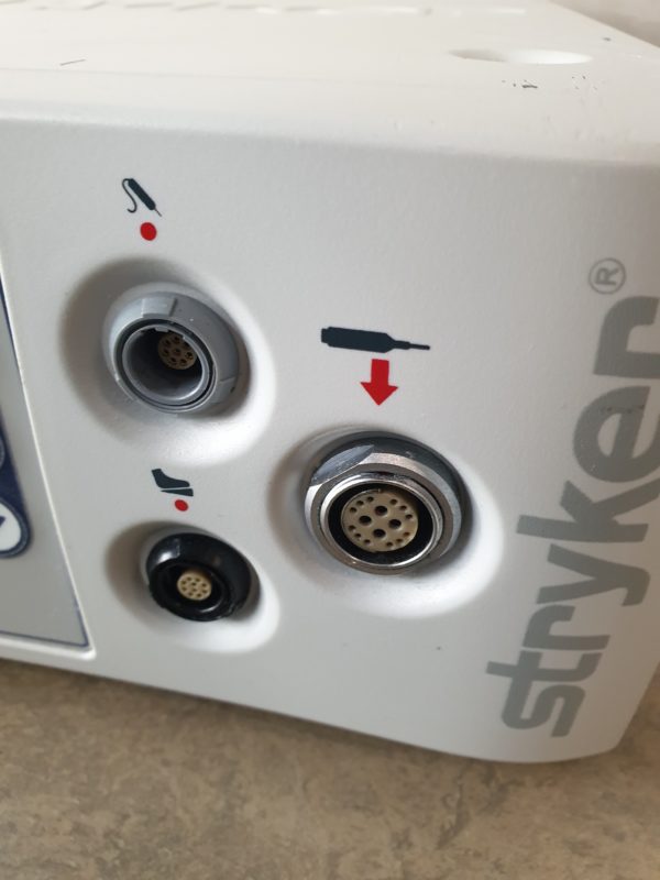 Stryker  Crossfire 475000 Shaver - Konsole - Integrated Endoscopy System - DOM 2013