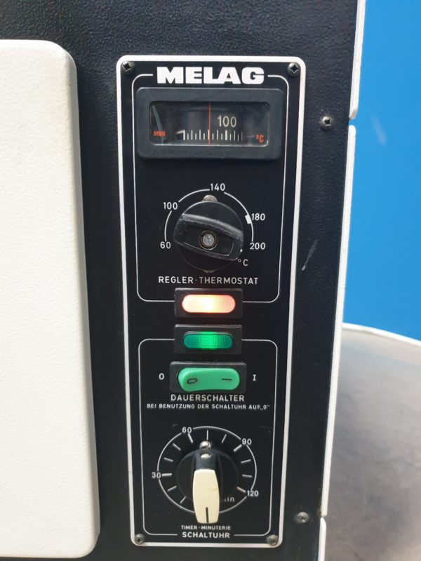 Melag 251  Heißluftsterilisator ,  1090 Watt