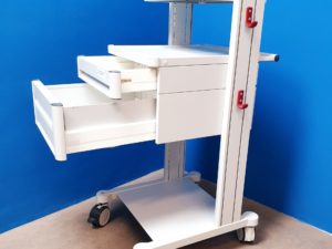 Gerätewagen für ctg ekg , ... Rollbar mit Schubladen