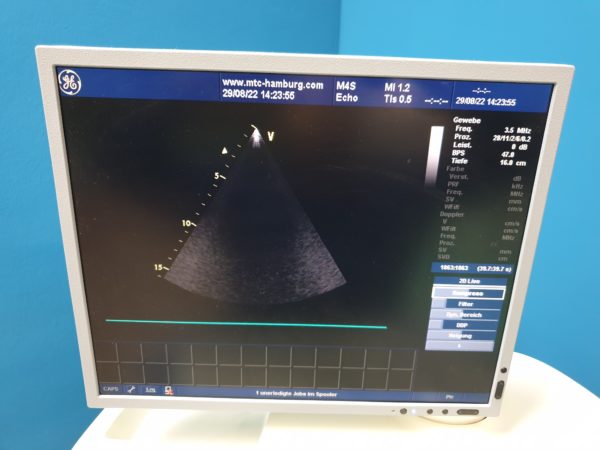 GE Vivid 7 Dimension mit GE M4S Echo Kardio Sonde und 9L Linear    SW: 2.0.8   Application SW: 6.1.5