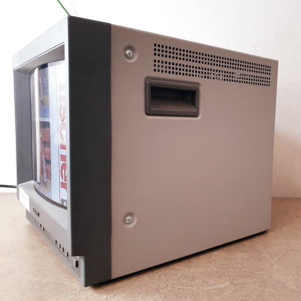 SONY PVM-14N1E Monitor für die Endoskopie