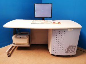 GE Accessories for cathete room + MultiSync LCD 2090UXi Monitor + HP C3980A laser printer + System Technologies 545 Computer-System