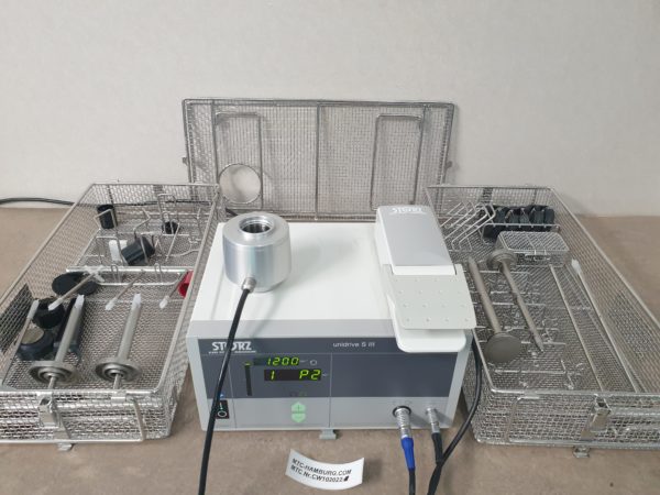 Karl Storz 207010 20  Unidrive S III Morcelator  + 20016230  Fußschalter und Zubehör