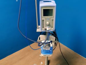 VIASYS HEALTHCARE Infant Flow SIPAP + Hamilton-H900 Entfeuchter