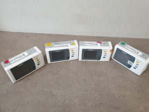 Philips IntelliVue X2 M3002A Patient Monitor Überwachungsmonitor -