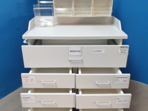 Maquet , Arztschrank Verbandsmittelwagen Medizinschrank - rollbar
