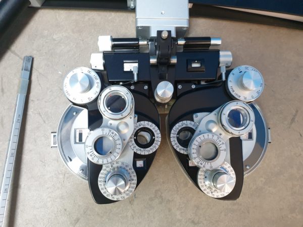Inami Phoropter mit Tragearm