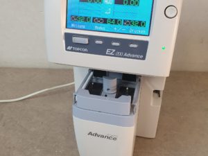 TOPCON AVANCE  EZ-200 AUTO LENS ANALYZER Lensometer