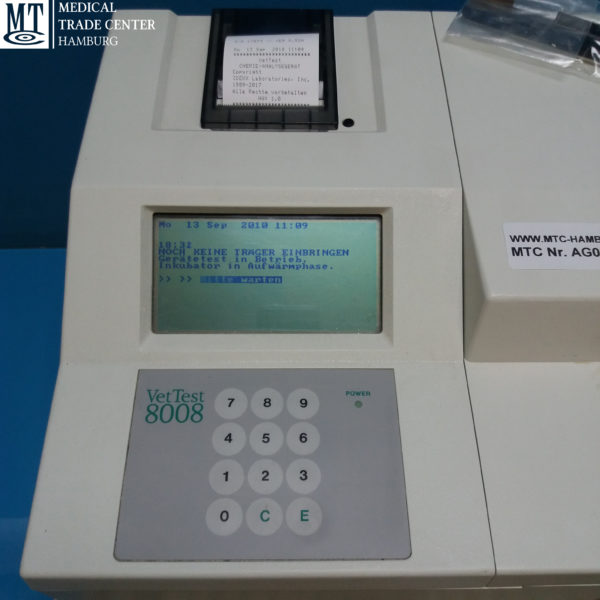 IDEXX VetTest 8008 Chemistry Analyzer