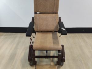 Merivaara 473 Hanse Medizintechnik  Mobilisations-Reharollstuhl Schieberollstuhl, Pflegerollstuhl  Mobilisations- und Reharollstuhl zur Frühmobilisierung