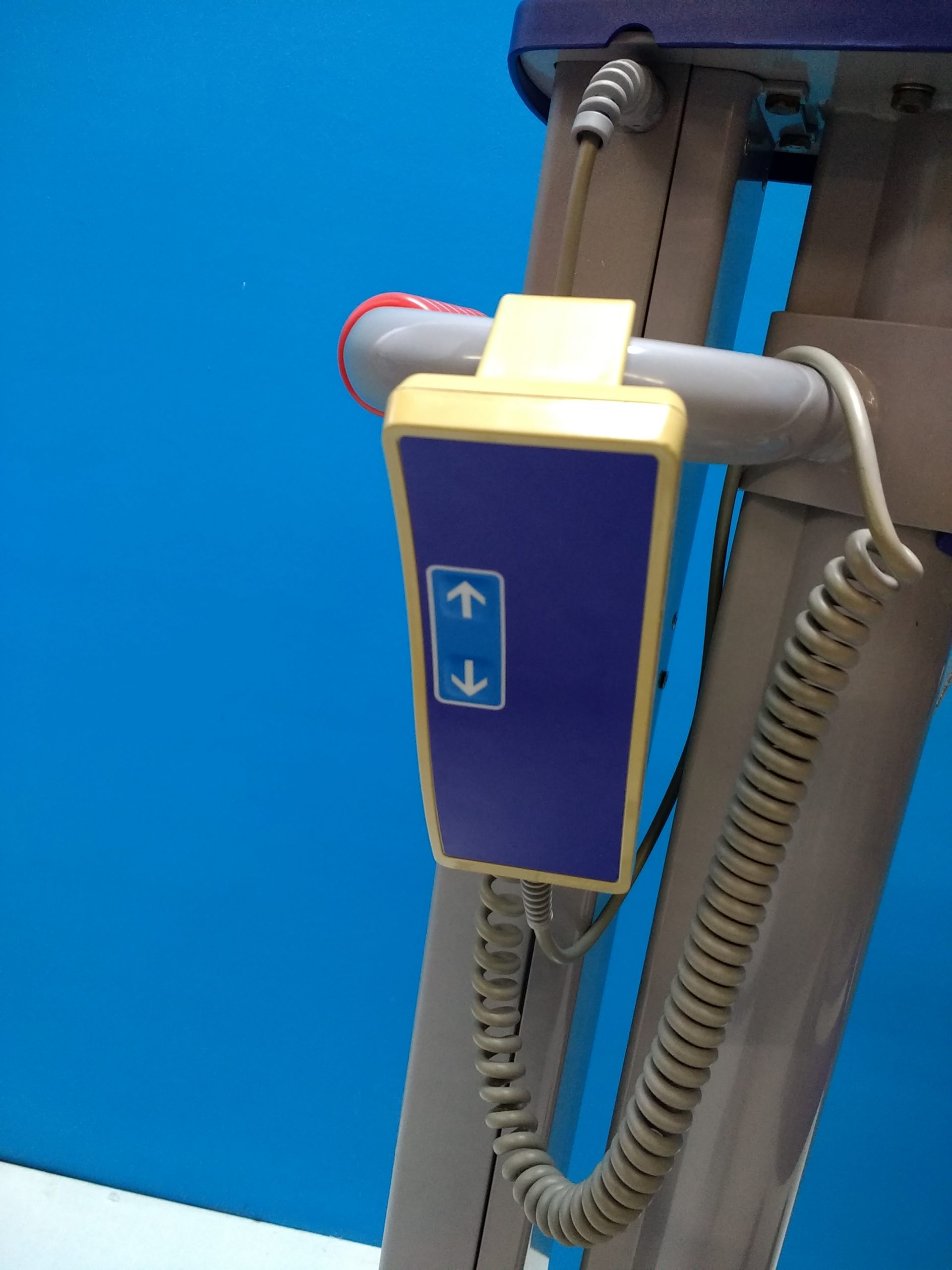 Arjo mod. Calypso Behindertenlift Badewannenlift – Bild 5