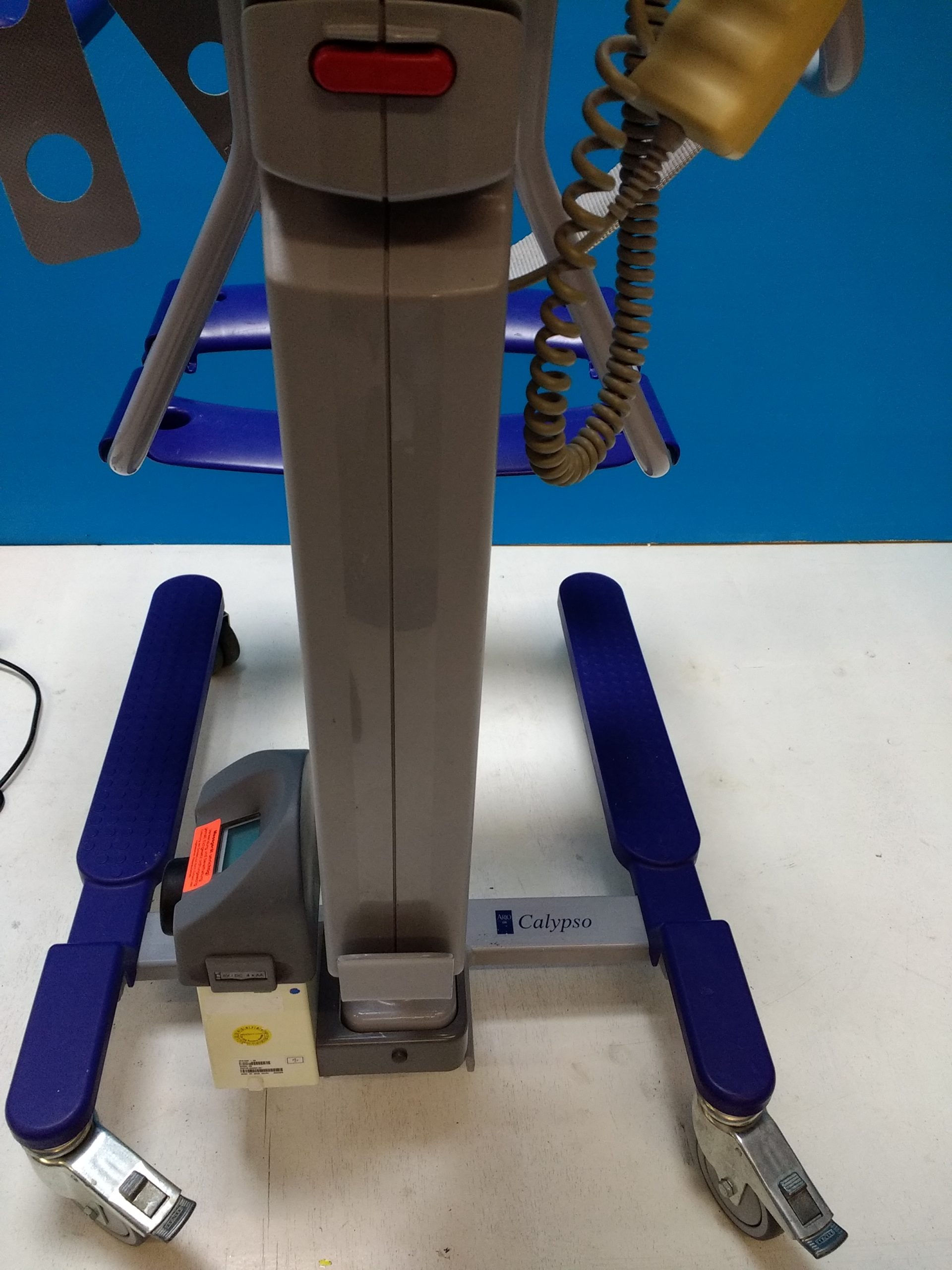 Arjo mod. Calypso Behindertenlift Badewannenlift – Bild 10