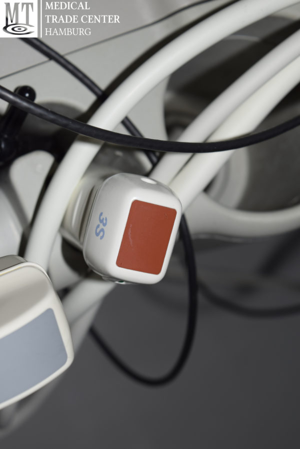 GE Logiq 5 Expert  Farbdoppler Ultraschallgerät mit 4 Sonden Ultraschall Kardio und Printer
