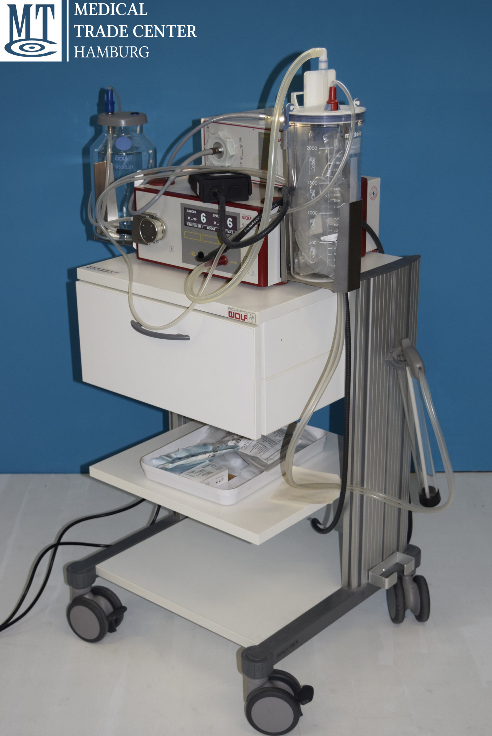 Richard Wolf Rektoskopie Einheit  // Lichtquelle 4215 und Rekto Pumpe 6554 auf fahrbarem Rollwagen